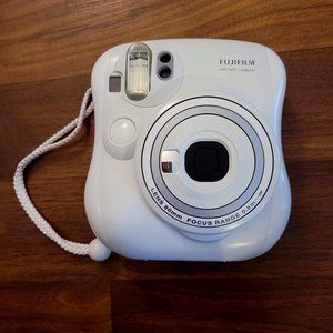 Fuijifilm Instax Mini 25